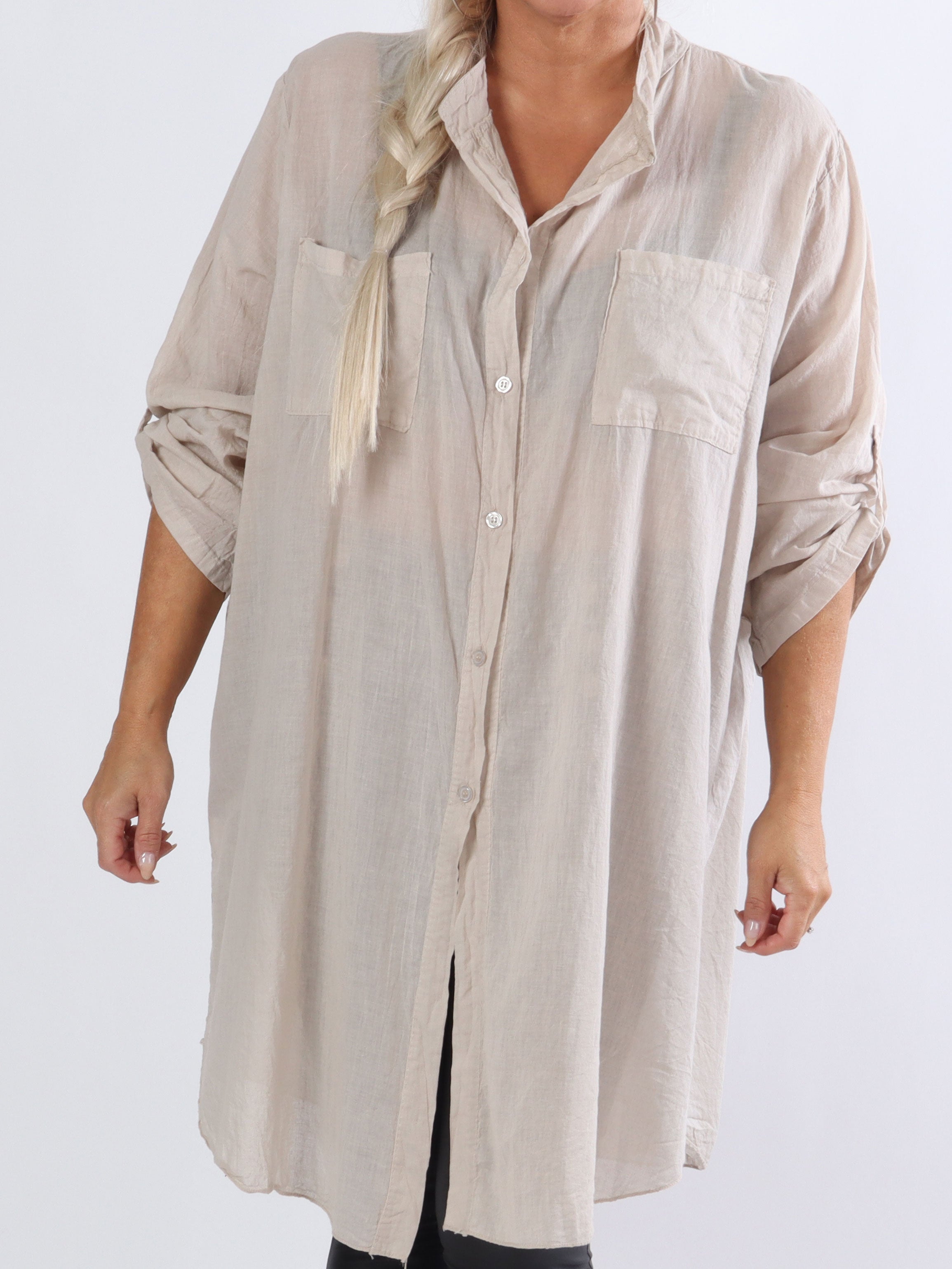 Berna Plain - Plus size skjorte med lommer foran